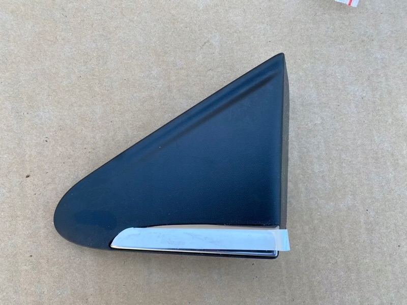 фото №1, Clio iv 4 трикутник молдинг крила лівий перед