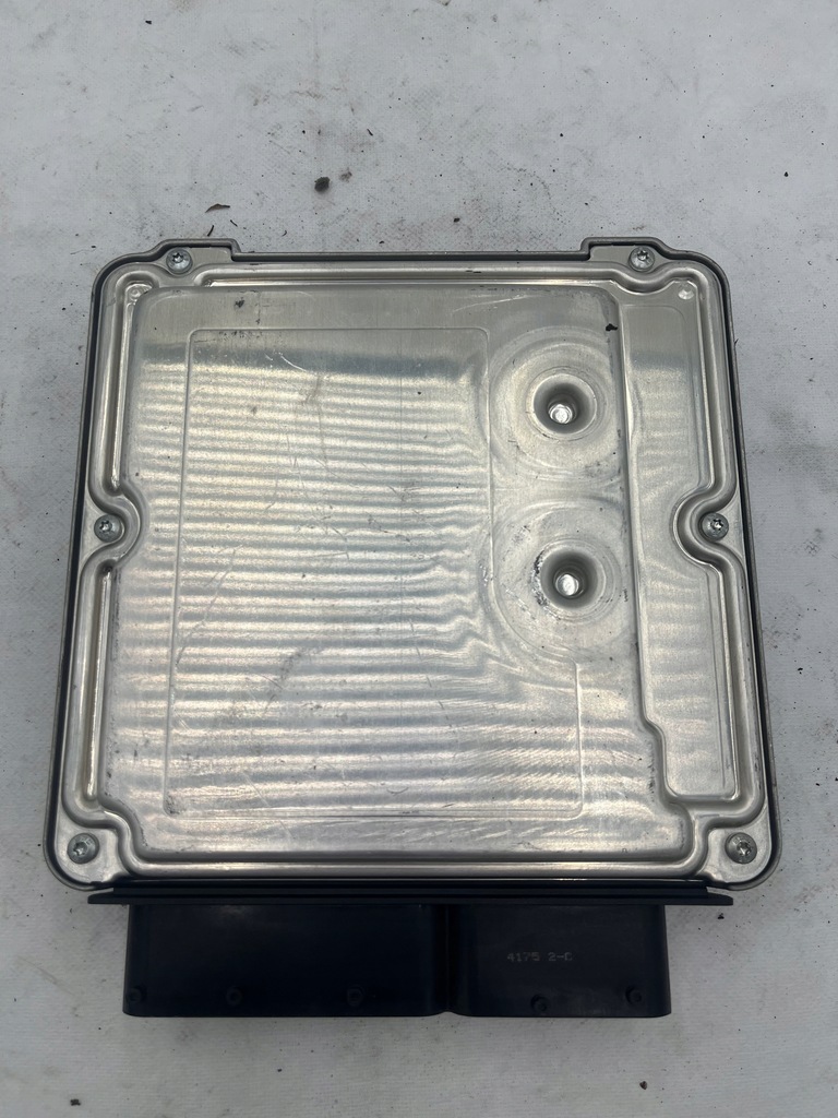 фото №7, Бортовий комп'ютер блок керування двигуна 038906016k