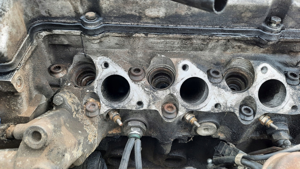 Двигатель насос впрыскная mercedes w124 2.5d Доставка