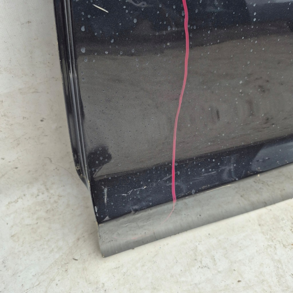 Tesla model 3 17- дверь задняя задняя левое в Украине