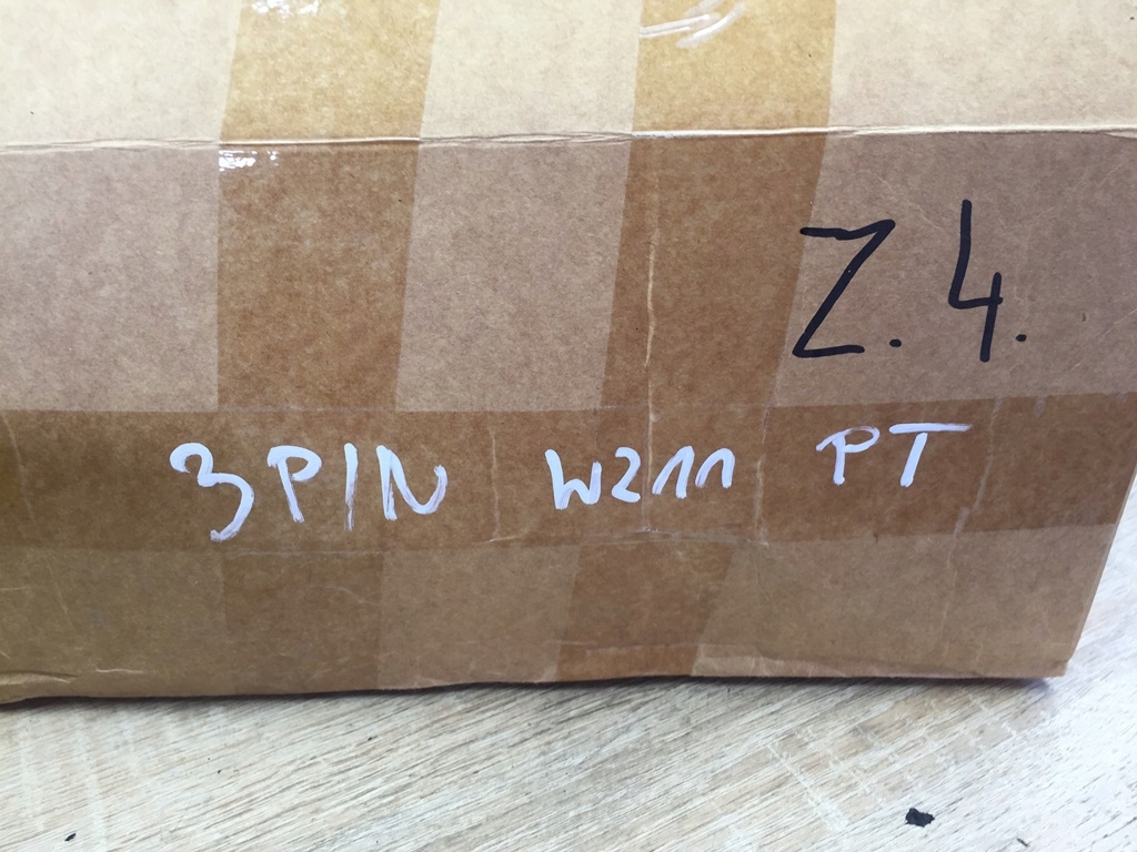 фото №11, Подушка правый задняя 3 pin do mercedes benz cls coupe w219 c219 e sedan w211