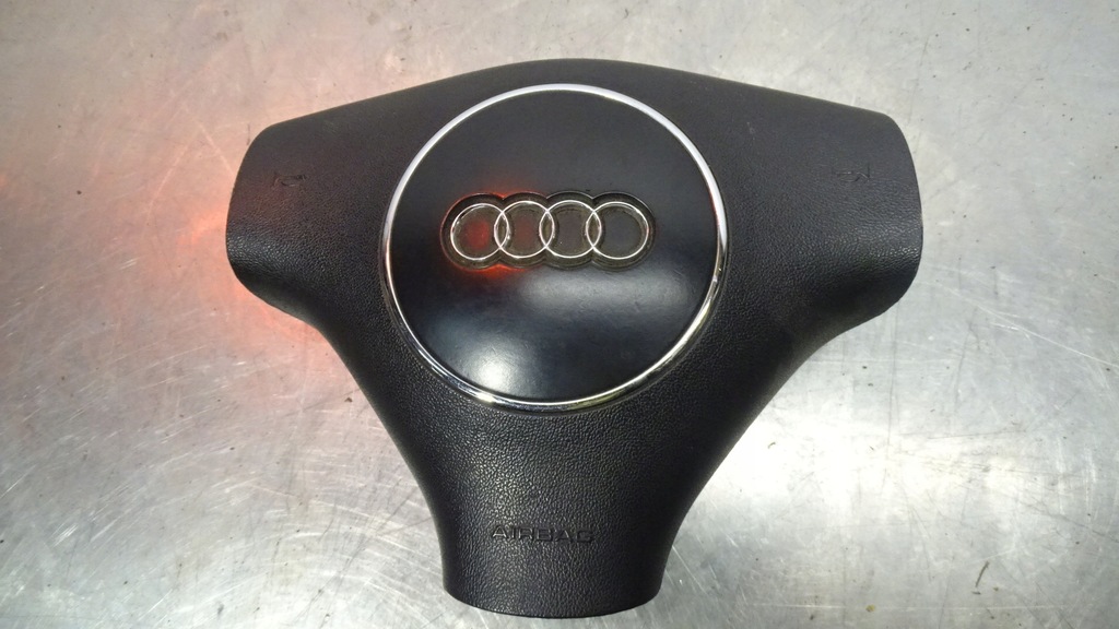 фото №8, Подушка водителя audi a4 b6 1.9tdi 8e0880201h