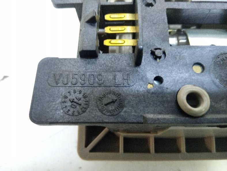 фото №5, Тримачі ручка vj5909lh chrysler pacifica i