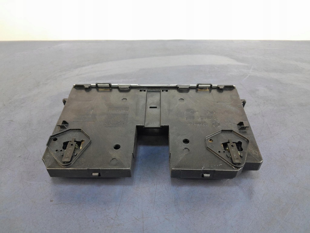 фото №6, Vw passat b6 бардачок переключатель 3c0858407