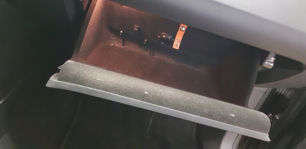 фото №8, Vw passat b6 бардачок пассажира 3c1857114