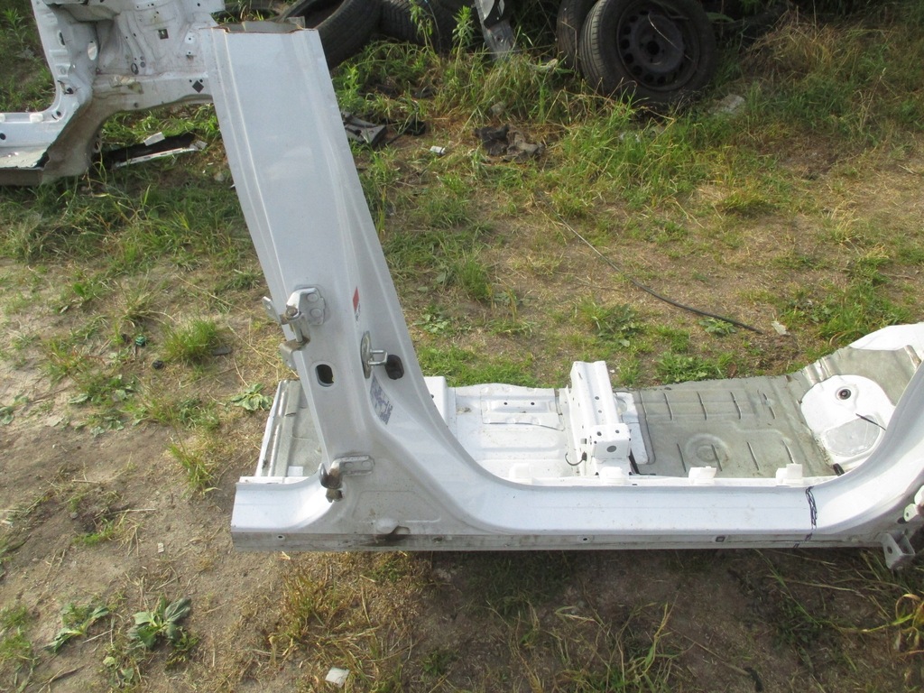 фото №1, Suzuki sx4 s-cross порог правый 13-19 rok znl