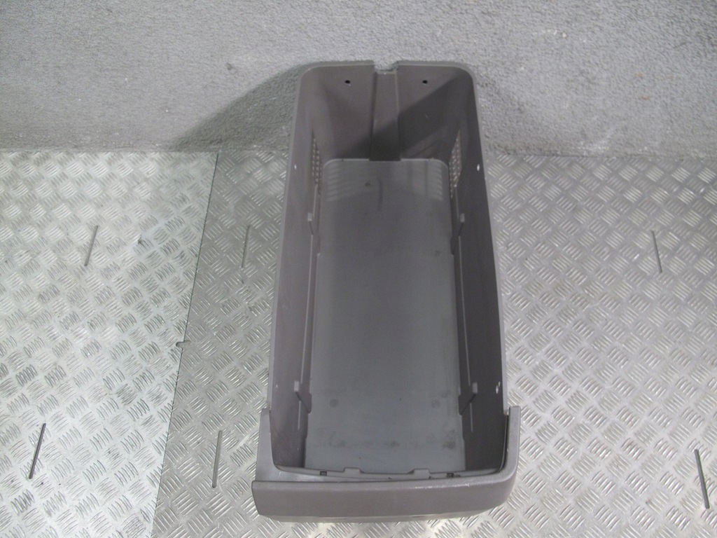 фото №3, Полка приборная панель бардачок scania r s