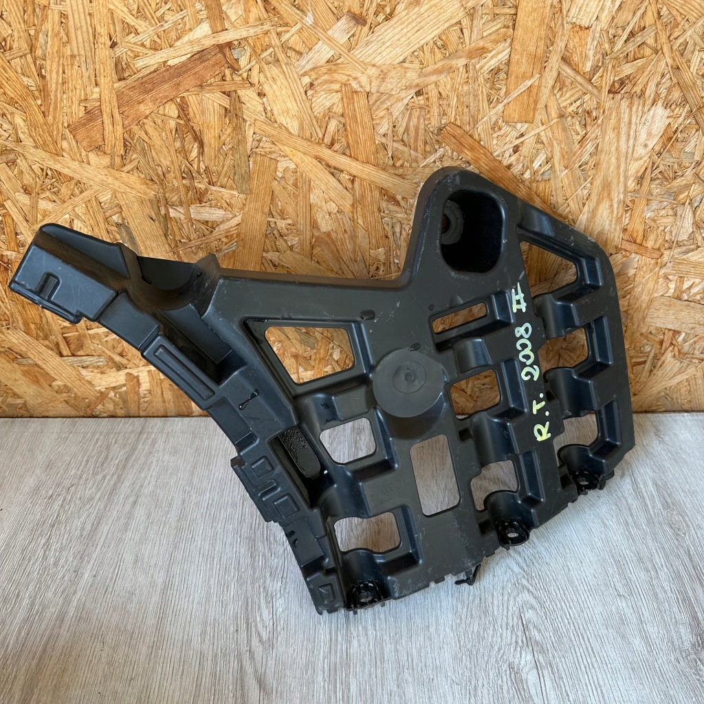 фото №1, Напрямна бампера правий задня peugeot 2008 ii