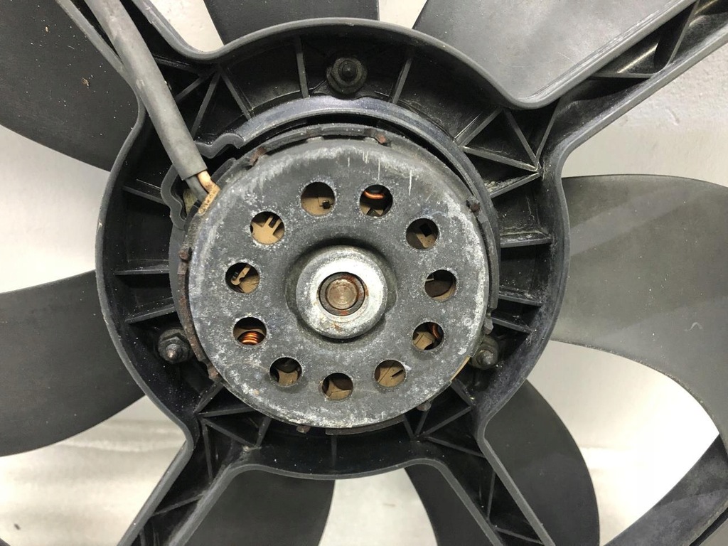 фото №9, Корпус вентилятора mercedes e-klasa w210 2.2 cdi