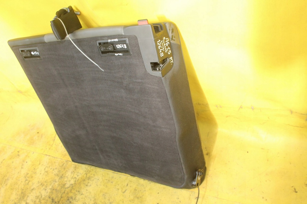 фото №9, Спинка сиденье правый задняя kombi audi a6 c5 allroad кожа