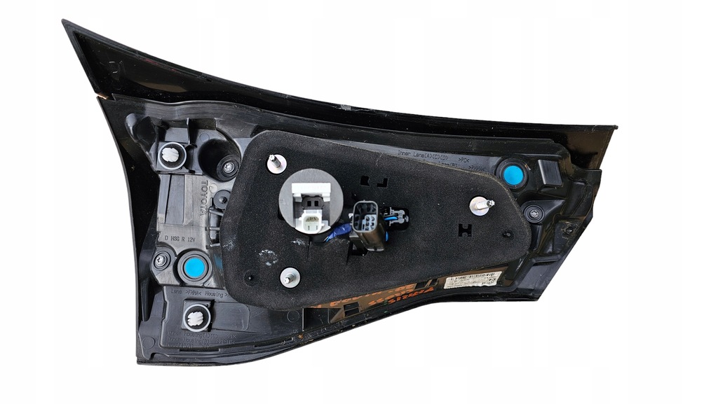 фото №9, Лампа задняя правая задняя w крышка led toyota yaris cross 81580-0db70