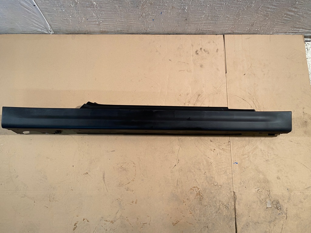 фото №1, Mini cooper s f56 молдинг порог правая 7300818