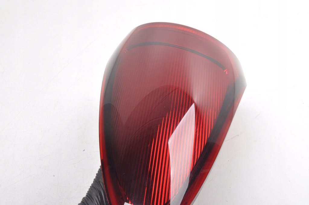 фото №3, Ferrari california 4.3 лампа левая задняя левый задняя 226437