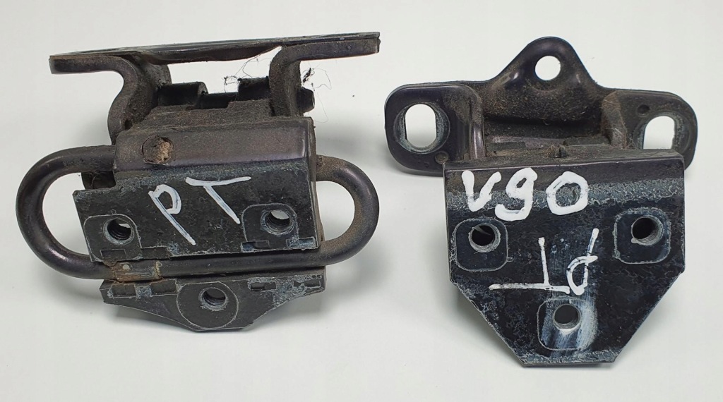 фото №2, Петлі двері правий задня volvo v90 i пара