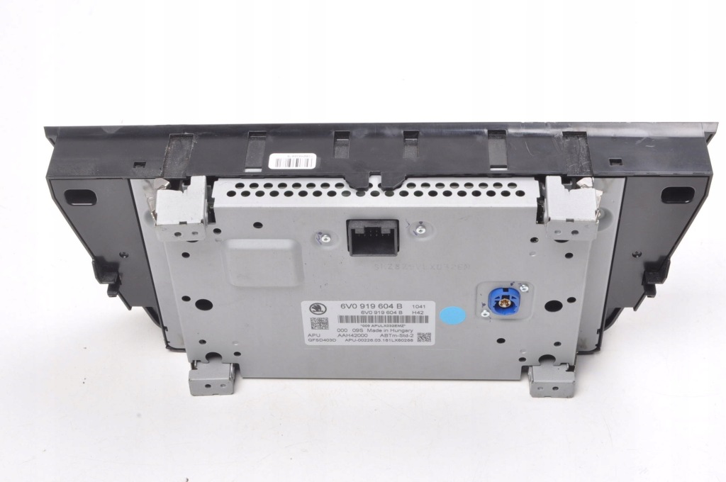 Skoda fabia iii экран дисплей радио 6v0919604b Недорого