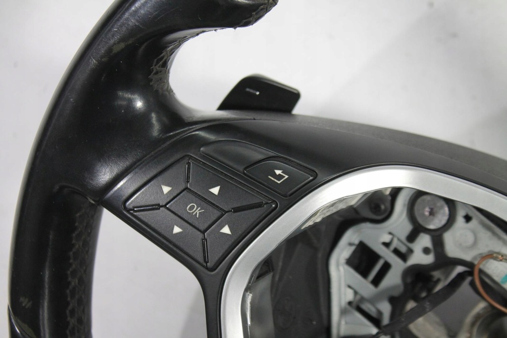 фото №6, Воздуховод кожа лепестки переключения mercedes w176 12-18