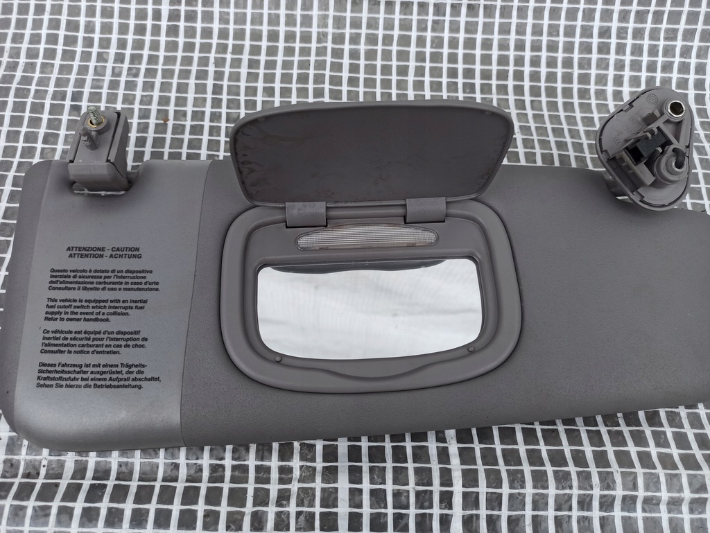 фото №5, Giulietta солцезащитный козырёк правое защита солнцезащитная