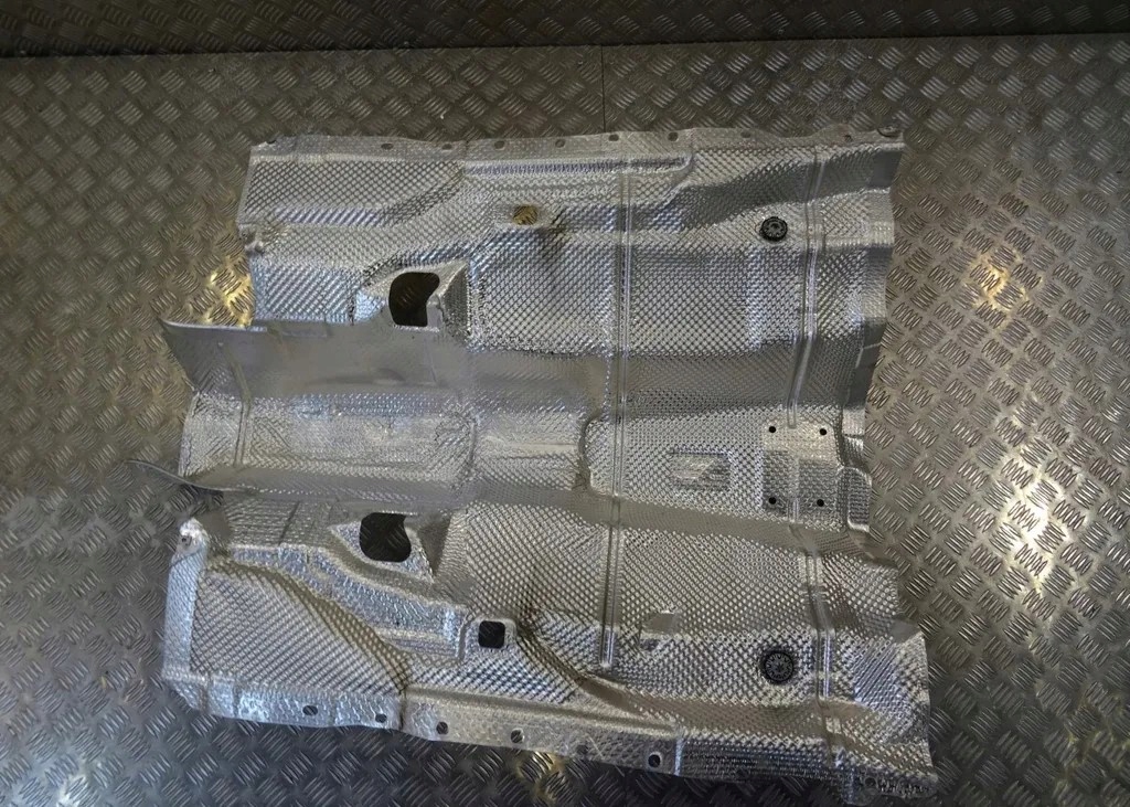 фото №1, Audi a7 a6 4k защита тепловая 4k0804160e