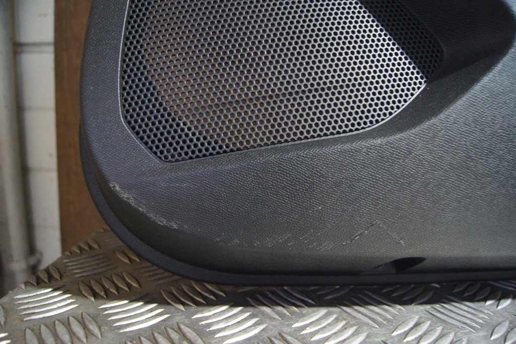 фото №9, Обшивка дверь правый задняя peugeot 3008 ii 9810516277