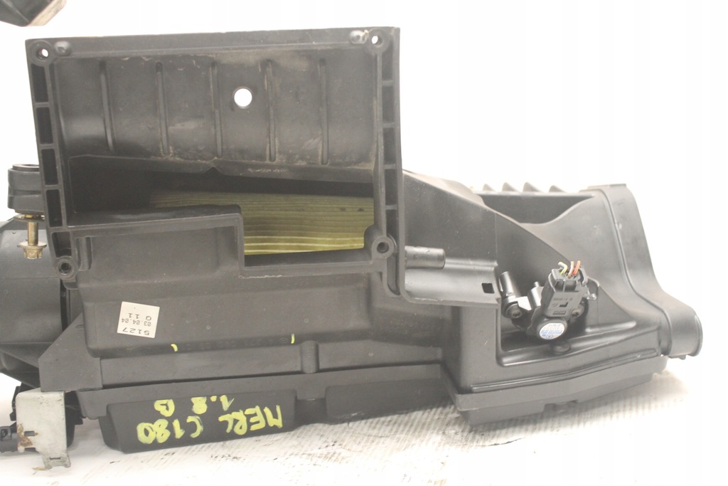 фото №9, Фильтр воздухозаборник воздуха mercedes w203 1.8