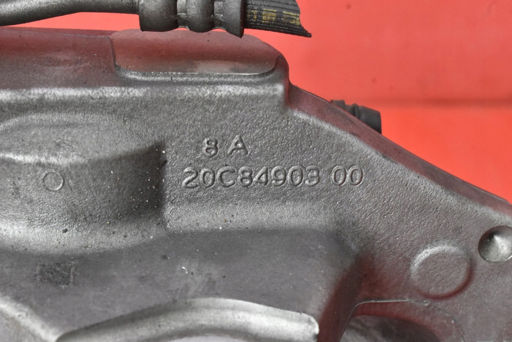 Супорт гальмівний лівий перед 1044621-00-d tesla model 3 17-21 Зі Шроту