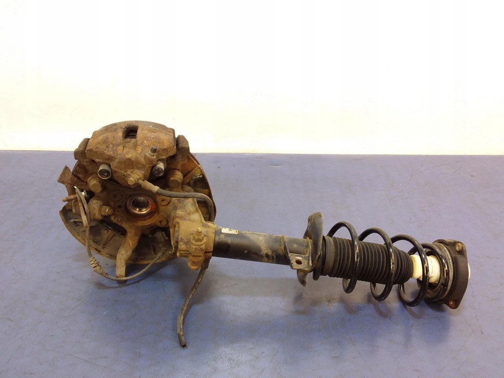 фото №4, Vw eos 1.6 fsi поворотный кулак mcperson правый перед