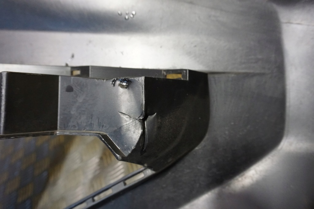 фото №15, Nissan pathfinder 2017 - 2020 бампер перед передній решітка 62022 9pf0h