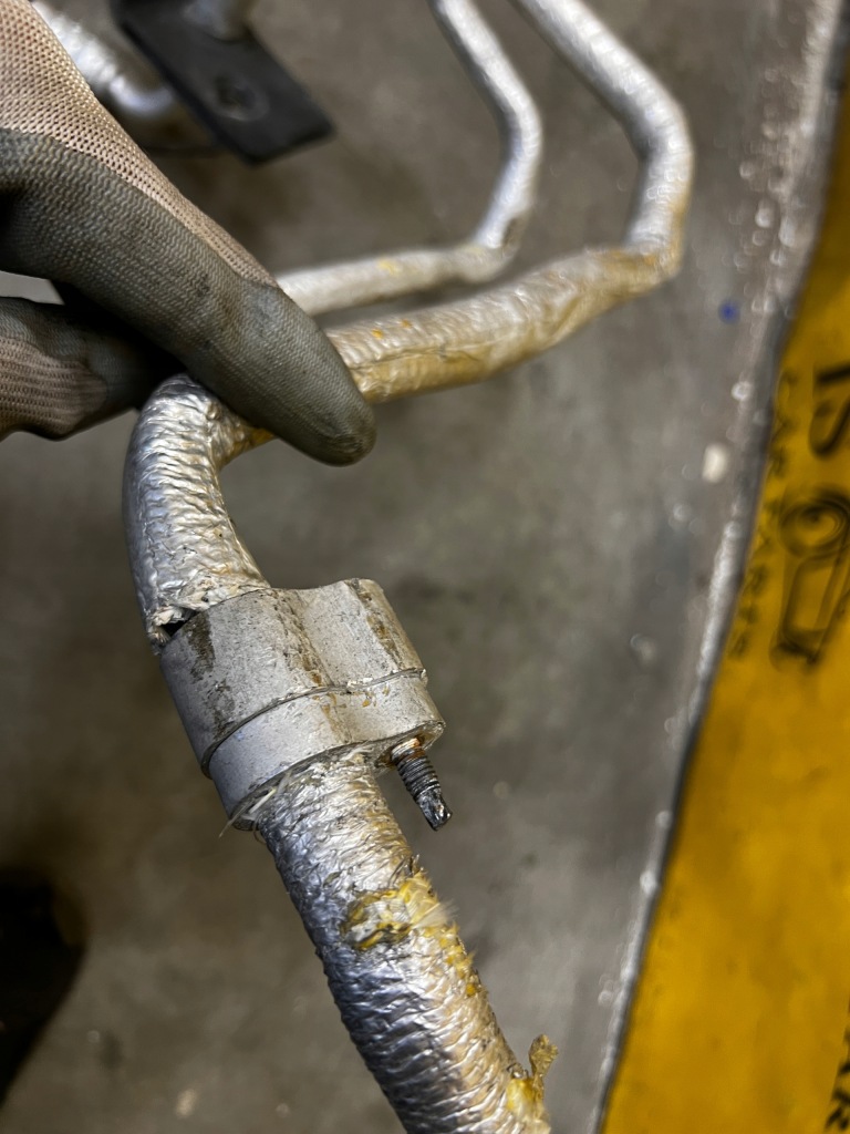 фото №7, Шланг труба трубка wąż кондиционера mercedes gls x166 450 3.0 b v6