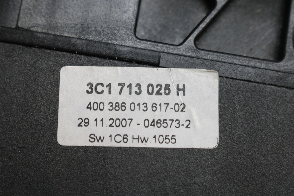 фото №9, Vw passat b6 cc выборщик 3c1713025h автоматической коробки передач 3c1 713 02