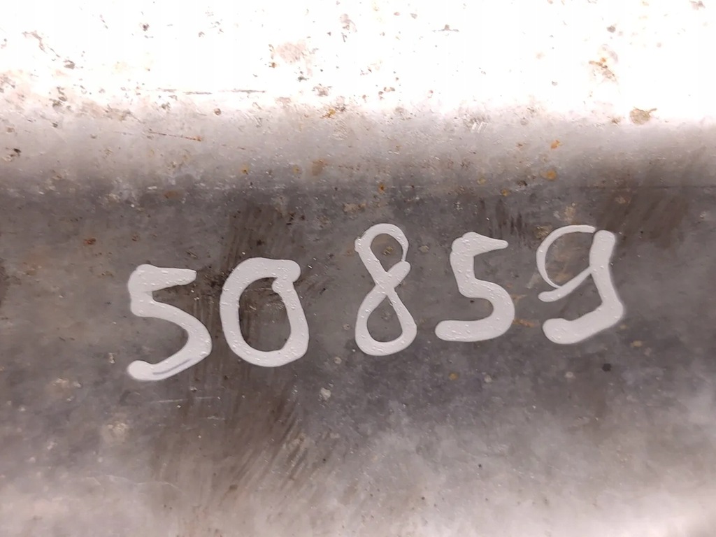 фото №7, Jaguar xe захист теплова труби випускної 2.0 d дизель 132kw 180 hp 2015