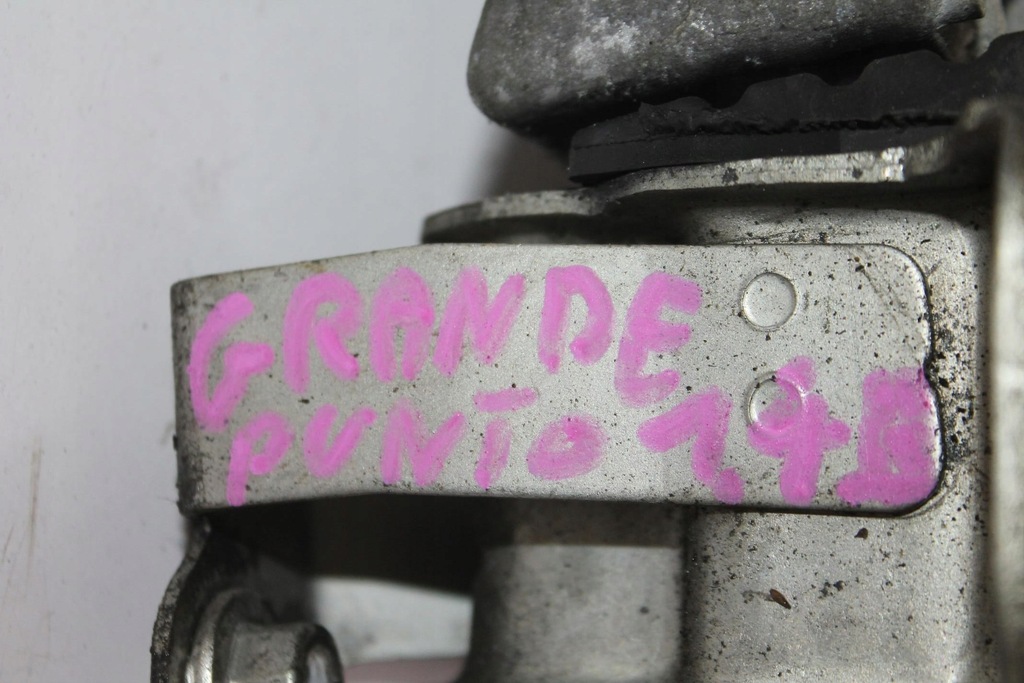 фото №5, Кронштейн подушка опора коробки fiat punto evo