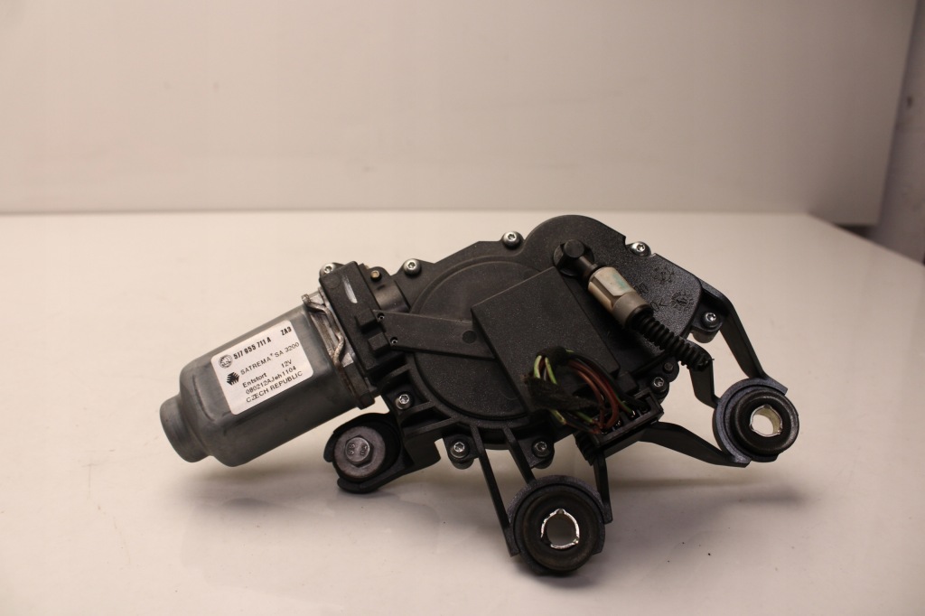 Skoda fabia 2 hb 07r- моторчик механізм двірники задній 5j7955711 Недорого