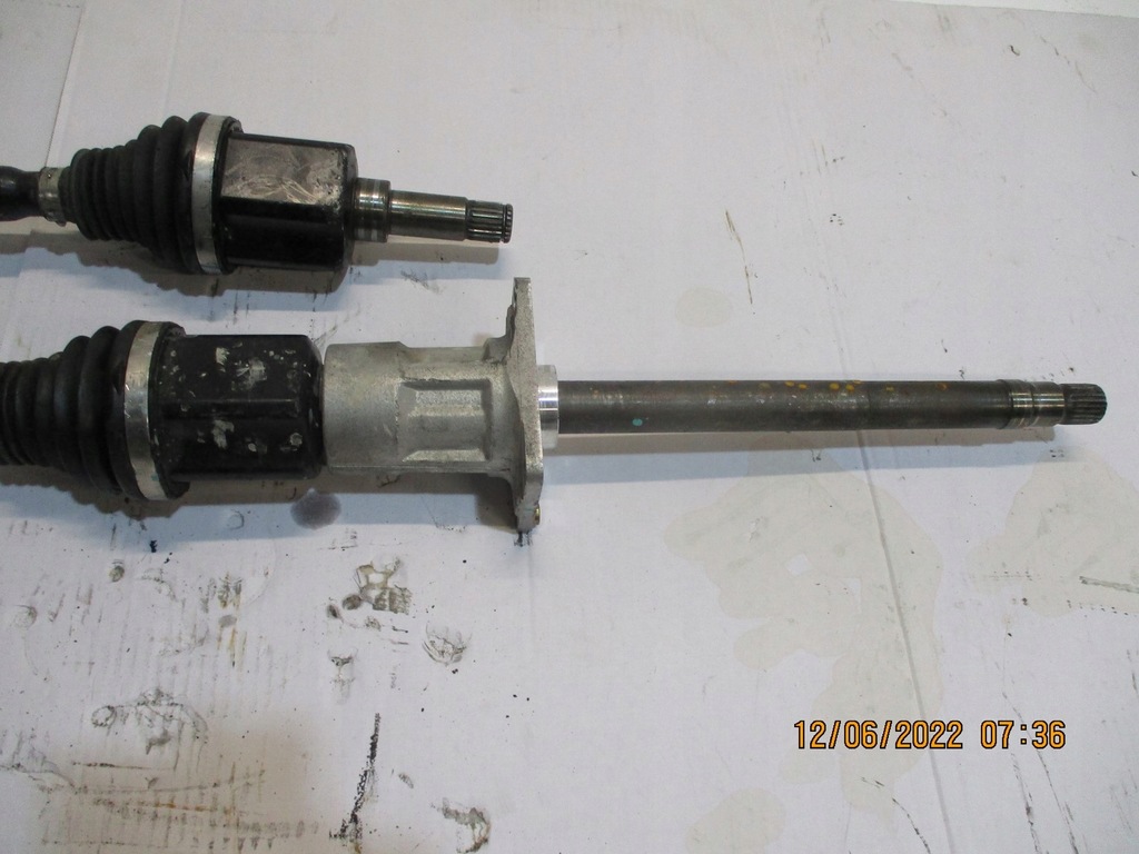 фото №7, Приводной вал левая alfa romeo stelvio 2,2d