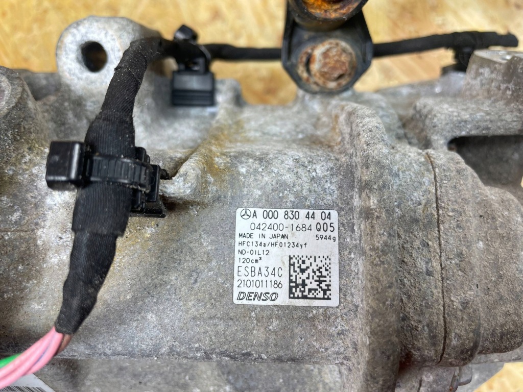 Компресор компресор кондиціонера mercedes eqa eqb w243 h243 a0008304404 Оригінал