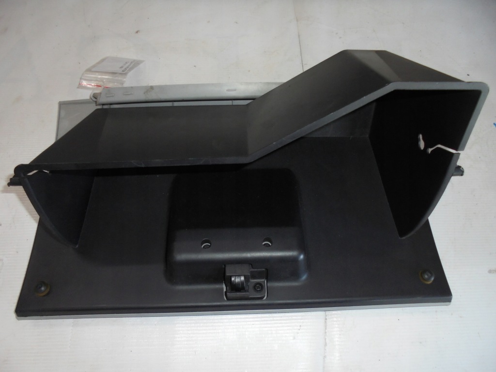 фото №2, Бардачок пассажира lincoln navigator 5.4 v8 2004