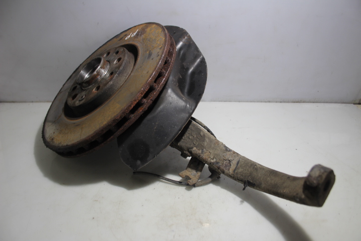 фото №1, Поворотный кулак ступица правый перед alfa romeo 159 1.9jtd