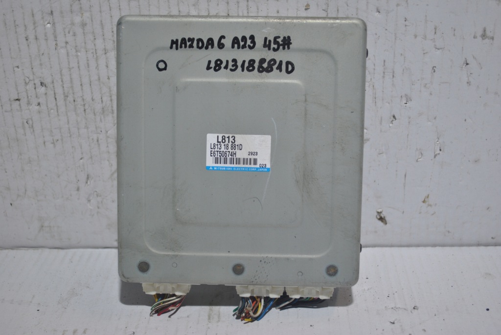 фото №1, Бортовой компьютер блок управления двигателя mazda оригинальный номер l81318881d