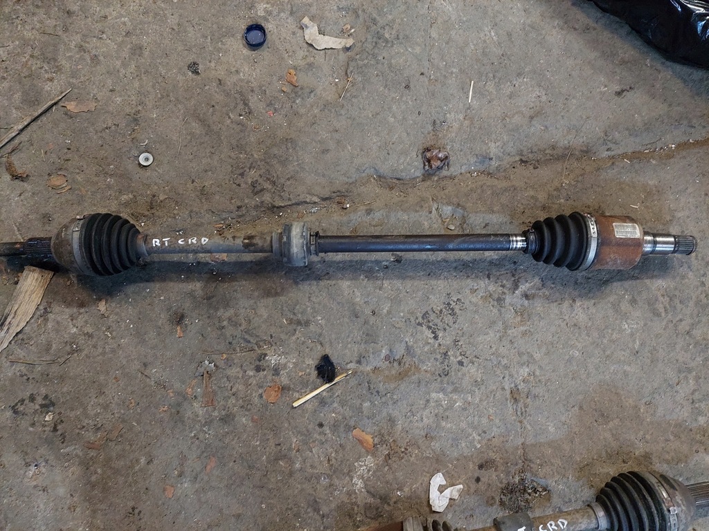 фото №1, Voyager 2.8 crd 08-20r приводной вал правый перед