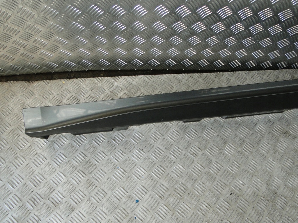 фото №11, Порог молдинг порог audi a5 8w6 sportback lift s-line lz7s 8w8853860f 8w885