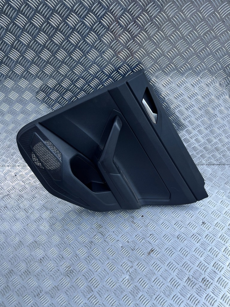 фото №1, Обшивка дверь задняя правый vw taigo 21-