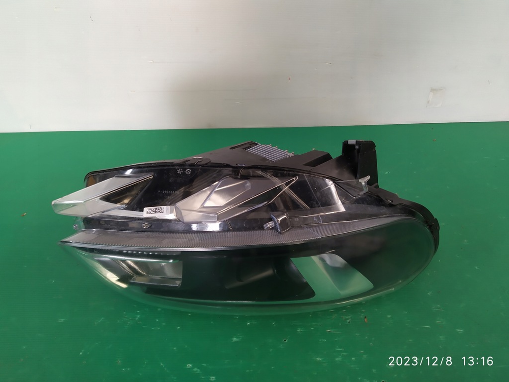 фото №14, Лампа правый перед ксенон vivaro iii zafira 9832836480