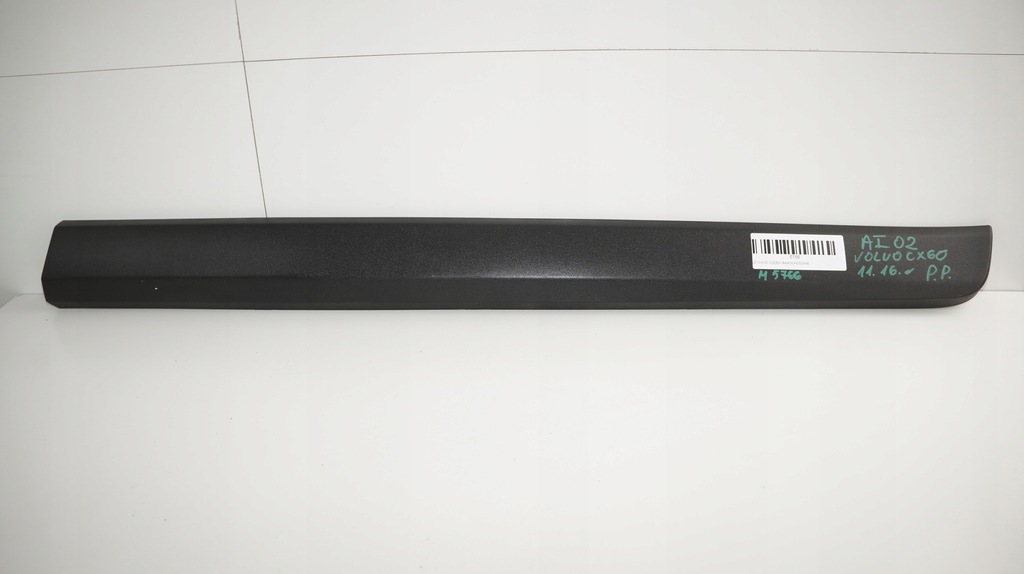 фото №7, Молдинг крыла правый перед volvo xc60 i 08-13r