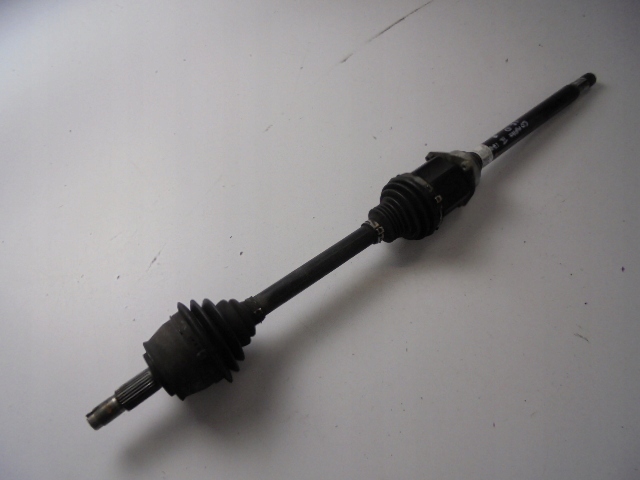 фото №1, Приводной вал правый перед jeep compass ii 1.6 d 2018 rok