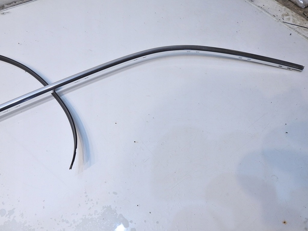 фото №10, Молдинг кузовна ліва audi a6 c6 avant