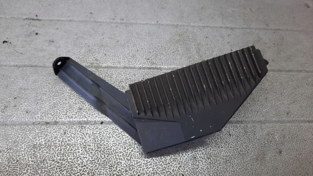 фото №1, Усилитель радио volvo s80 8673135