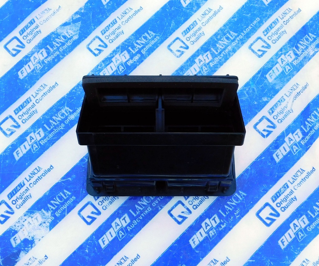 фото №8, Nowa решётка решётки обдув воздуха диффузор fiat 126p 126 fl el оригинал