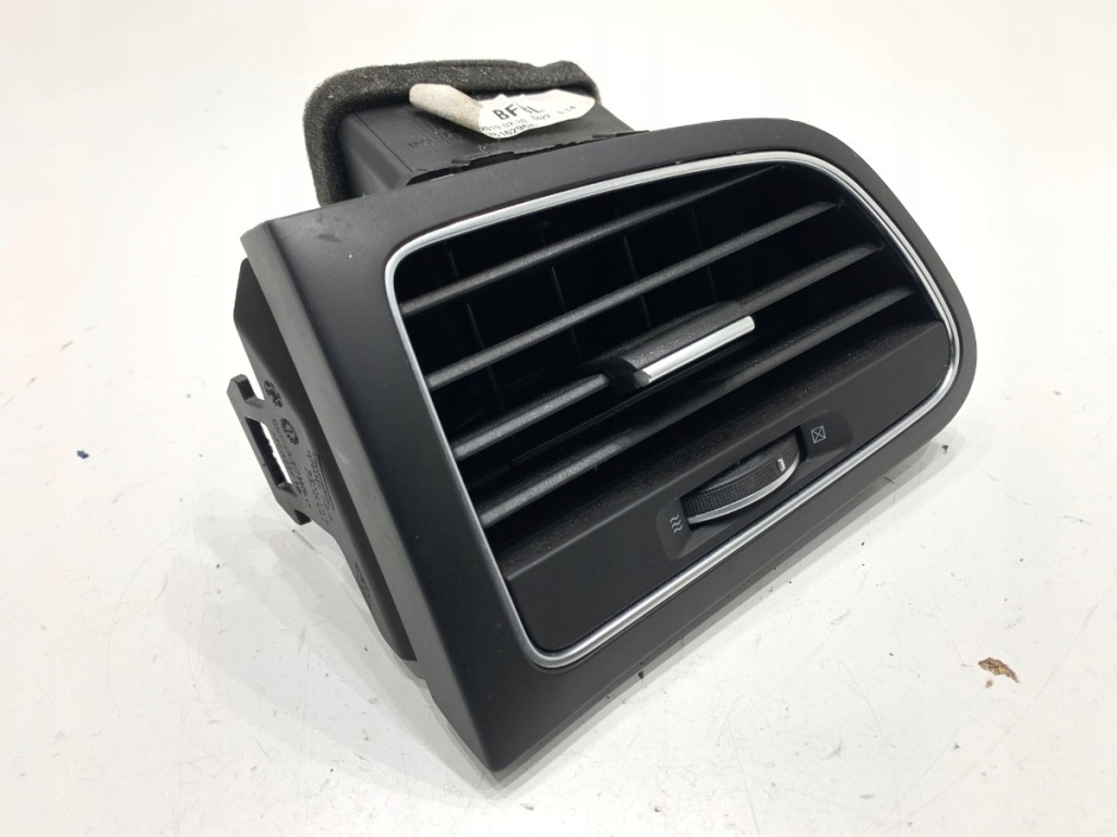 фото №2, Решётка обдув левый перед renault megane iv 687616296r хэтчбек