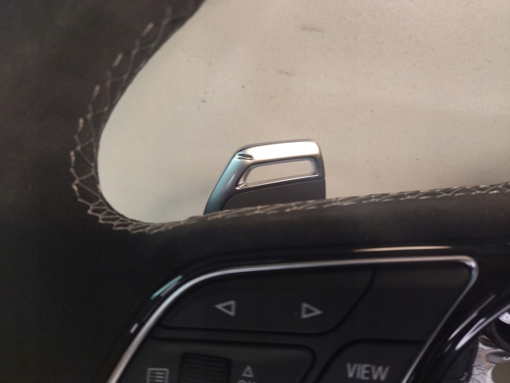 фото №10, 8w0419091ff повітропровід alcantara зрізана пелюстки перемикання мультифункція audi rs4 rs5