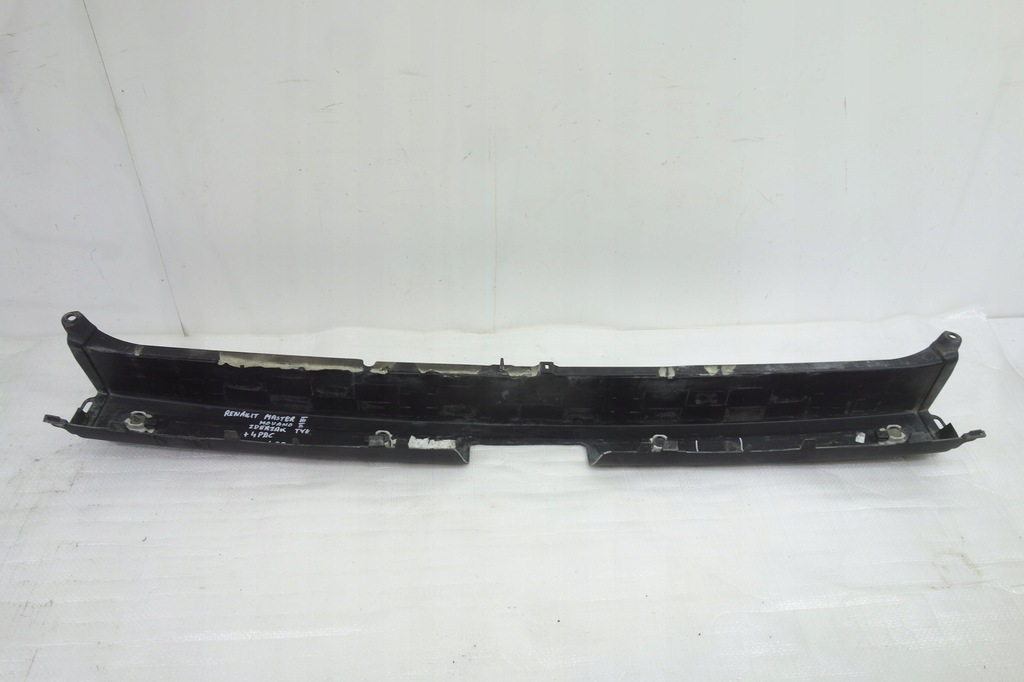 фото №8, Бампер задня renault master iii opel movano b + 4 датчики pdc 850220011r