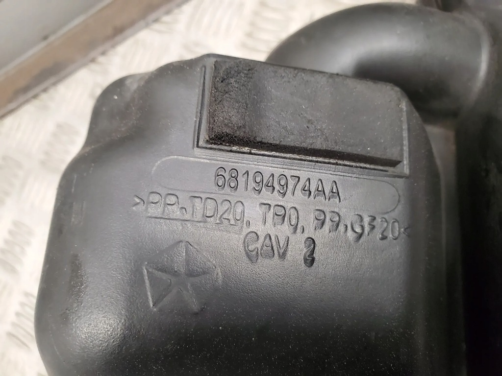 фото №5, Dodge durango 3.6 v6 68194974aa с передний корпус фильтров воздуха